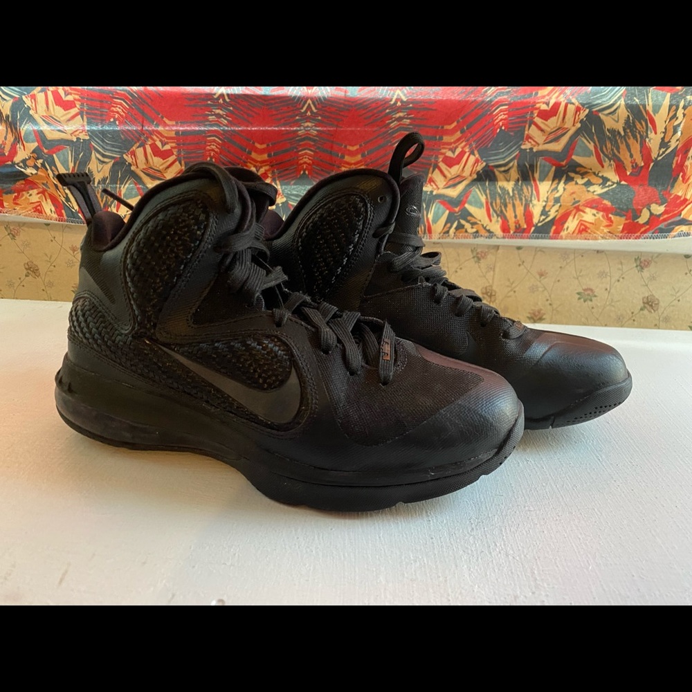 black nike lebron 9 gs
